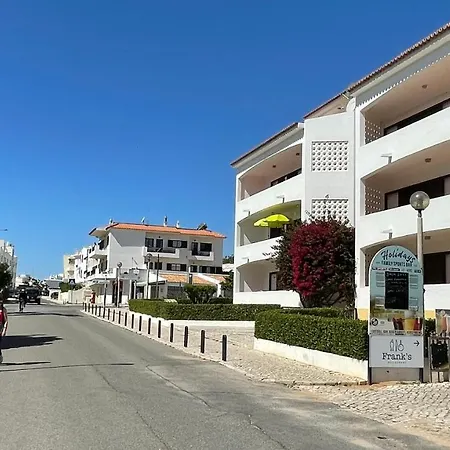 Apartamento Medronheira - Near The - 6 Pax - Olhos De água