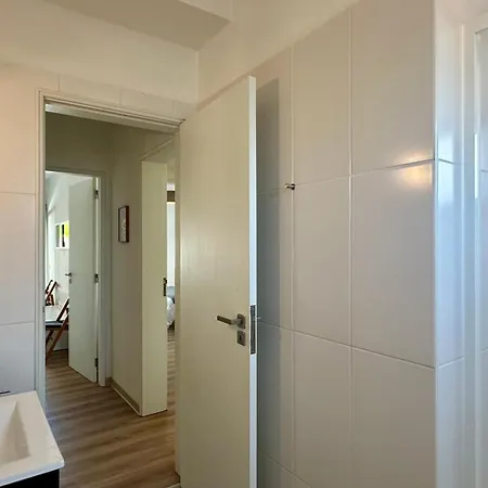 Medronheira - Near The - 6 Pax - Olhos De Agua البوفيرا